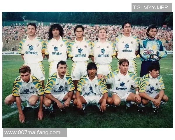 94年AC米兰与巴塞罗那的巅峰对决回顾与精彩瞬间分析